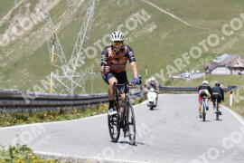 Photo #3529325 | 18-07-2023 12:19 | Passo Dello Stelvio - Peak BICYCLES