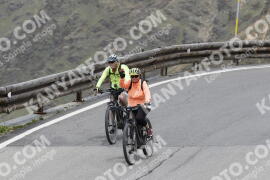 Foto #3186526 | 21-06-2023 13:23 | Passo Dello Stelvio - die Spitze BICYCLES