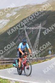Foto #2657385 | 15-08-2022 11:14 | Passo Dello Stelvio - die Spitze BICYCLES