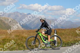 Foto #2669371 | 16-08-2022 12:26 | Passo Dello Stelvio - die Spitze BICYCLES