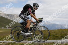 Foto #3696298 | 02-08-2023 12:04 | Passo Dello Stelvio - die Spitze BICYCLES