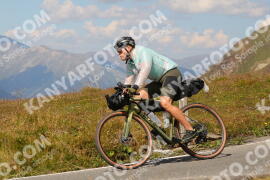 Photo #4023752 | 22-08-2023 14:24 | Passo Dello Stelvio - Peak BICYCLES