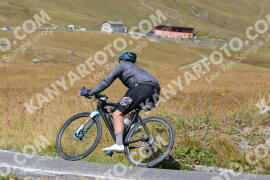 Photo #2755595 | 26-08-2022 13:34 | Passo Dello Stelvio - Peak BICYCLES