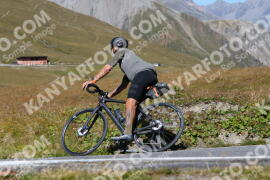 Foto #4155844 | 04-09-2023 13:34 | Passo Dello Stelvio - die Spitze BICYCLES