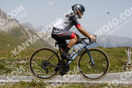 Photo #3529690 | 18-07-2023 12:32 | Passo Dello Stelvio - Peak BICYCLES