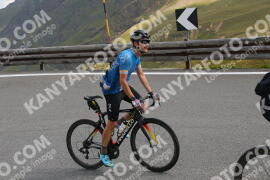Photo #3894761 | 15-08-2023 11:21 | Passo Dello Stelvio - Peak BICYCLES