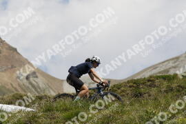 Photo #3428722 | 11-07-2023 14:29 | Passo Dello Stelvio - Peak BICYCLES
