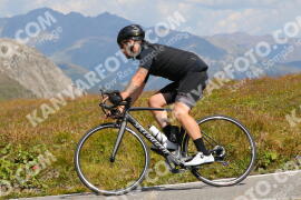 Photo #3912544 | 16-08-2023 12:09 | Passo Dello Stelvio - Peak BICYCLES