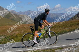 Photo #2665672 | 16-08-2022 10:51 | Passo Dello Stelvio - Peak BICYCLES
