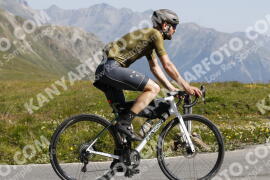 Photo #3524478 | 18-07-2023 10:17 | Passo Dello Stelvio - Peak BICYCLES