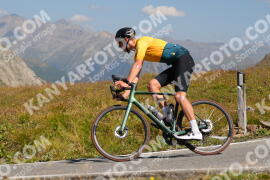 Photo #3982037 | 20-08-2023 11:33 | Passo Dello Stelvio - Peak BICYCLES