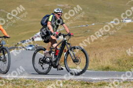Photo #2726559 | 24-08-2022 11:01 | Passo Dello Stelvio - Peak BICYCLES