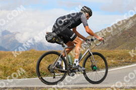 Photo #4296596 | 20-09-2023 14:13 | Passo Dello Stelvio - Peak BICYCLES