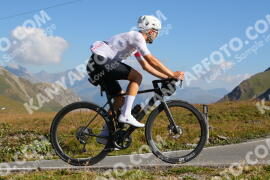 Photo #4015839 | 22-08-2023 09:47 | Passo Dello Stelvio - Peak BICYCLES
