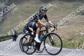 Photo #3126089 | 17-06-2023 12:28 | Passo Dello Stelvio - Peak BICYCLES
