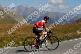 Photo #2666220 | 16-08-2022 11:16 | Passo Dello Stelvio - Peak BICYCLES