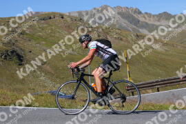Photo #3957673 | 19-08-2023 10:55 | Passo Dello Stelvio - Peak BICYCLES