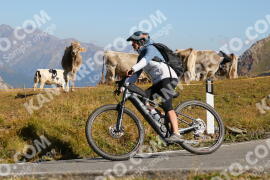 Photo #4227865 | 10-09-2023 10:39 | Passo Dello Stelvio - Peak BICYCLES