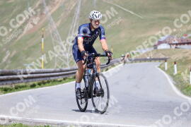 Photo #3171005 | 19-06-2023 11:31 | Passo Dello Stelvio - Peak BICYCLES