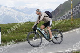 Photo #3339524 | 03-07-2023 13:13 | Passo Dello Stelvio - Peak BICYCLES