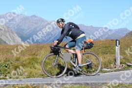 Foto #4155739 | 04-09-2023 13:22 | Passo Dello Stelvio - die Spitze BICYCLES