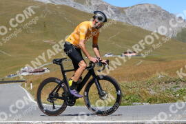 Foto #2698573 | 21-08-2022 12:21 | Passo Dello Stelvio - die Spitze BICYCLES