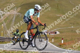 Photo #3980407 | 20-08-2023 10:22 | Passo Dello Stelvio - Peak BICYCLES