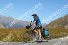 Foto #4155909 | 04-09-2023 13:54 | Passo Dello Stelvio - die Spitze BICYCLES
