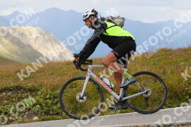 Foto #3921599 | 17-08-2023 13:06 | Passo Dello Stelvio - die Spitze BICYCLES
