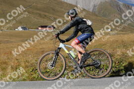 Foto #4299724 | 24-09-2023 14:57 | Passo Dello Stelvio - die Spitze BICYCLES