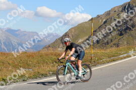 Photo #2736332 | 25-08-2022 11:29 | Passo Dello Stelvio - Peak BICYCLES