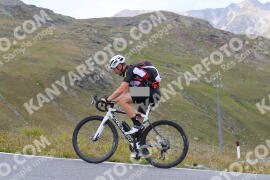 Foto #3895307 | 15-08-2023 12:28 | Passo Dello Stelvio - die Spitze BICYCLES