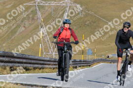 Photo #4299275 | 24-09-2023 09:59 | Passo Dello Stelvio - Peak BICYCLES