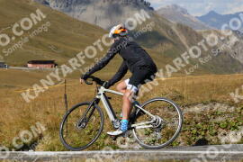 Foto #4254499 | 12-09-2023 14:39 | Passo Dello Stelvio - die Spitze BICYCLES
