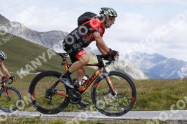 Foto #3730013 | 06-08-2023 10:27 | Passo Dello Stelvio - die Spitze BICYCLES