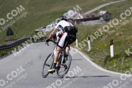 Photo #3243424 | 26-06-2023 15:04 | Passo Dello Stelvio - Peak BICYCLES