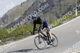 Photo #3176705 | 20-06-2023 11:12 | Passo Dello Stelvio - Peak BICYCLES