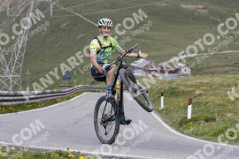 Photo #3253454 | 27-06-2023 12:27 | Passo Dello Stelvio - Peak BICYCLES