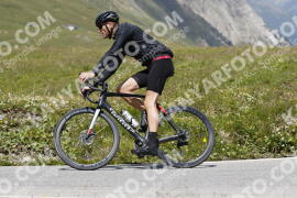 Photo #3537574 | 19-07-2023 13:38 | Passo Dello Stelvio - Peak BICYCLES