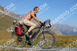 Photo #4228749 | 10-09-2023 11:53 | Passo Dello Stelvio - Peak BICYCLES
