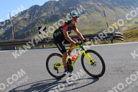 Photo #3894061 | 15-08-2023 09:58 | Passo Dello Stelvio - Peak BICYCLES