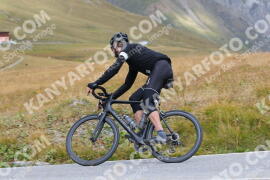 Photo #2765332 | 28-08-2022 12:10 | Passo Dello Stelvio - Peak BICYCLES