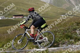 Foto #3703105 | 02-08-2023 14:38 | Passo Dello Stelvio - die Spitze BICYCLES