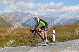 Photo #2670630 | 16-08-2022 13:04 | Passo Dello Stelvio - Peak BICYCLES