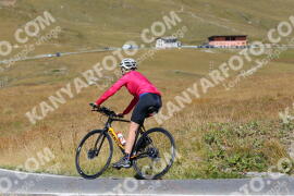 Photo #2729481 | 24-08-2022 12:30 | Passo Dello Stelvio - Peak BICYCLES