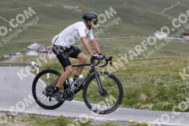 Photo #3252482 | 27-06-2023 11:40 | Passo Dello Stelvio - Peak BICYCLES