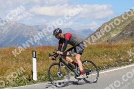 Photo #2671139 | 16-08-2022 13:17 | Passo Dello Stelvio - Peak BICYCLES
