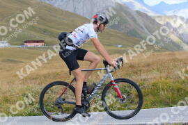 Foto #2764388 | 28-08-2022 10:49 | Passo Dello Stelvio - die Spitze BICYCLES