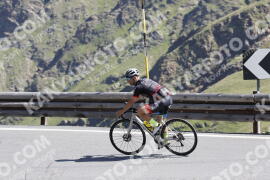 Photo #3526174 | 18-07-2023 11:07 | Passo Dello Stelvio - Peak BICYCLES