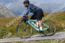 Foto #3939979 | 18-08-2023 14:42 | Passo Dello Stelvio - die Spitze BICYCLES